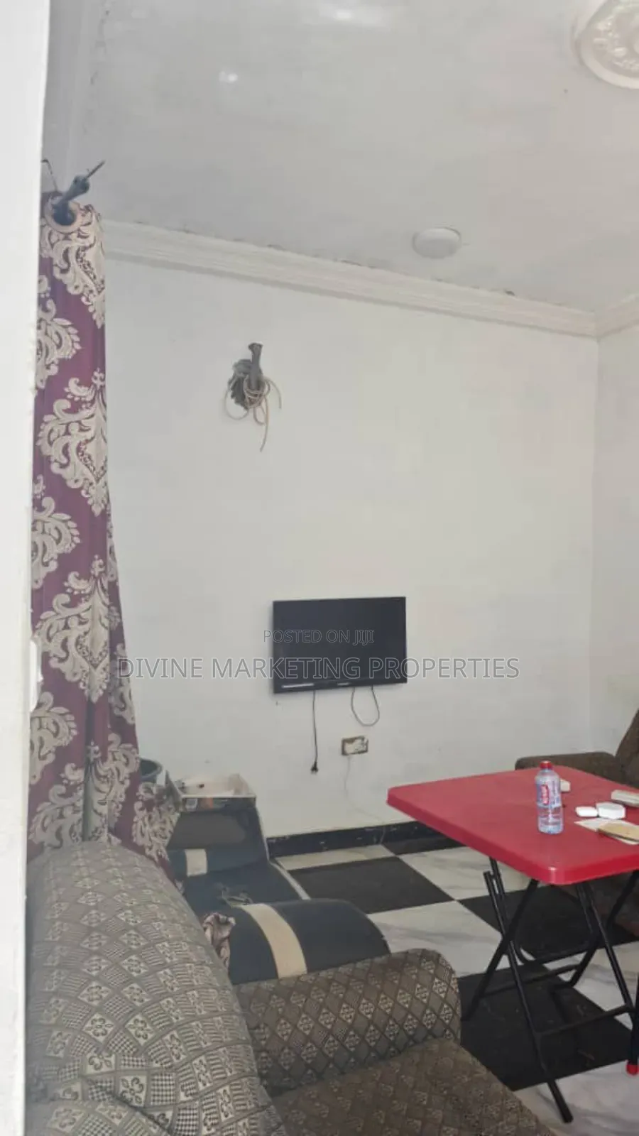9bdrm Apartment in Ashongman, Ashomang Estate for sale