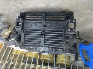 Ford Explorer 2021 Shutter Grill