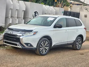 Mitsubishi Outlander ES S-AWC 2020 White