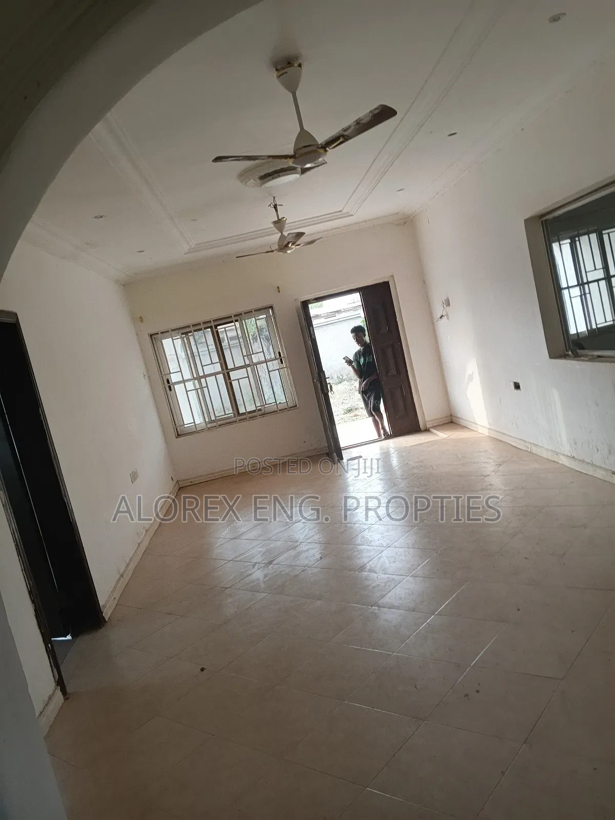 4bdrm House in Amrahia, Adenta for rent