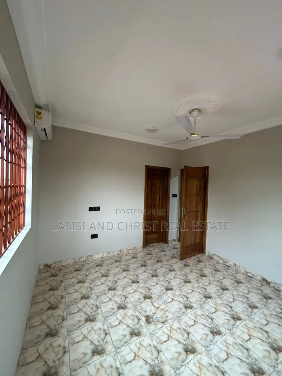 2bdrm Apartment in Lasisi And Christ, Ablekuma for rent