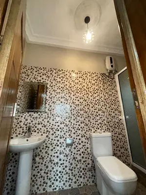 2bdrm Apartment in Lasisi And Christ, Ablekuma for rent