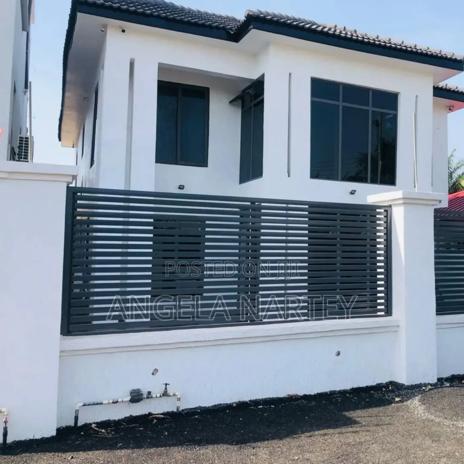Furnished 4bdrm House in Sakumono Estates for sale