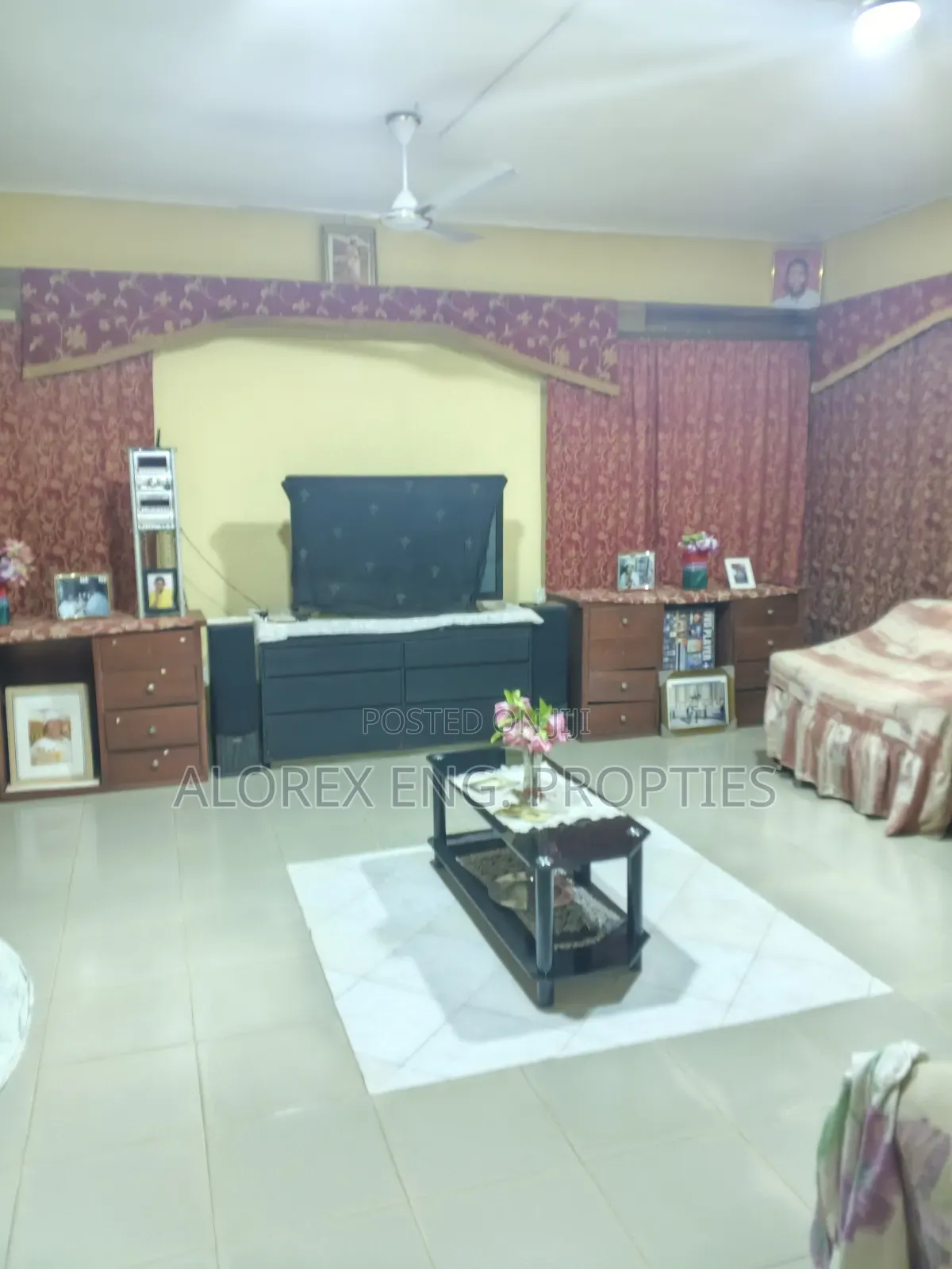 6bdrm House in Amrahia, Frafraha for rent