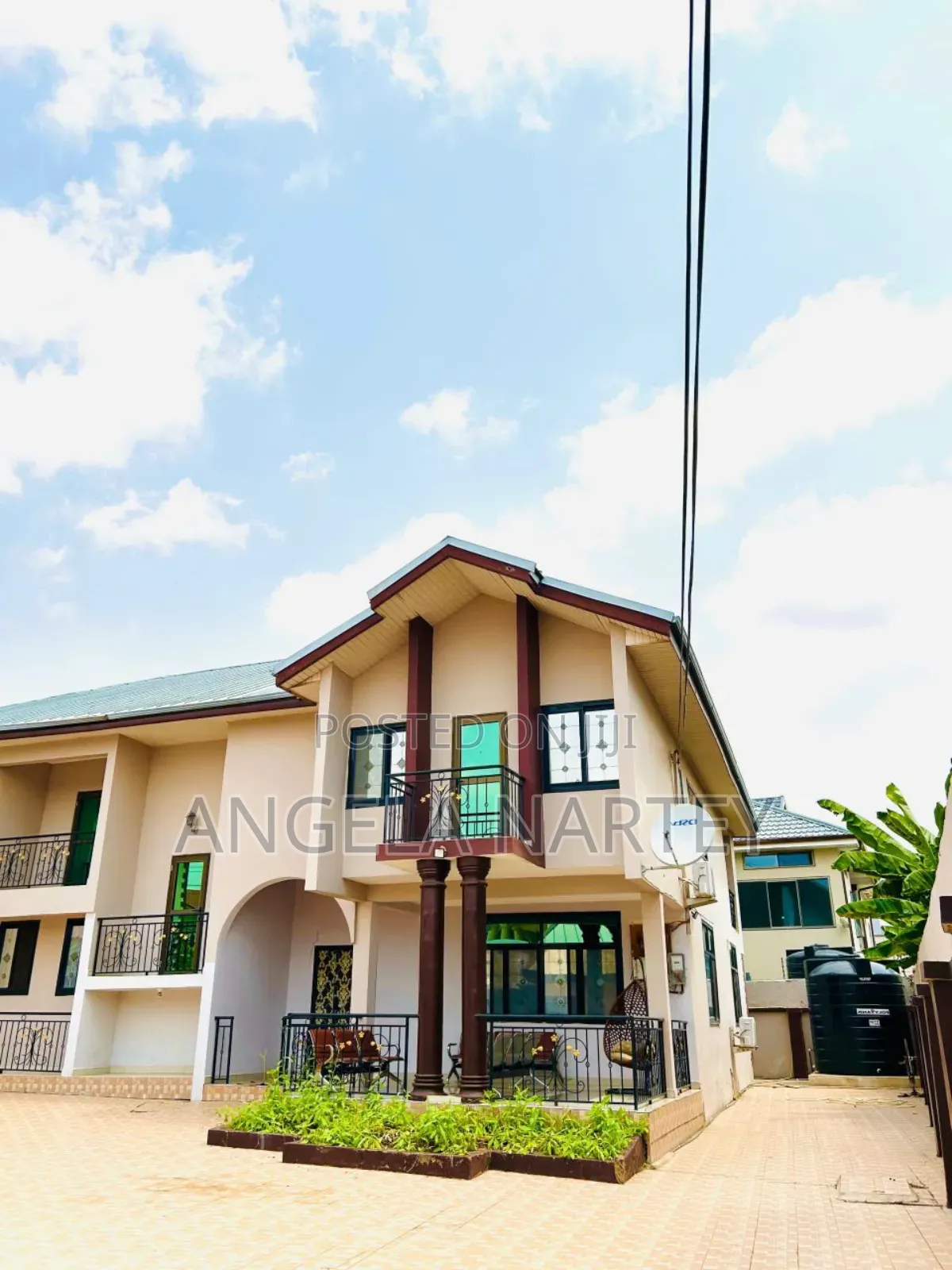 7bdrm House in Transacco-East Legon, Accra Metropolitan for sale