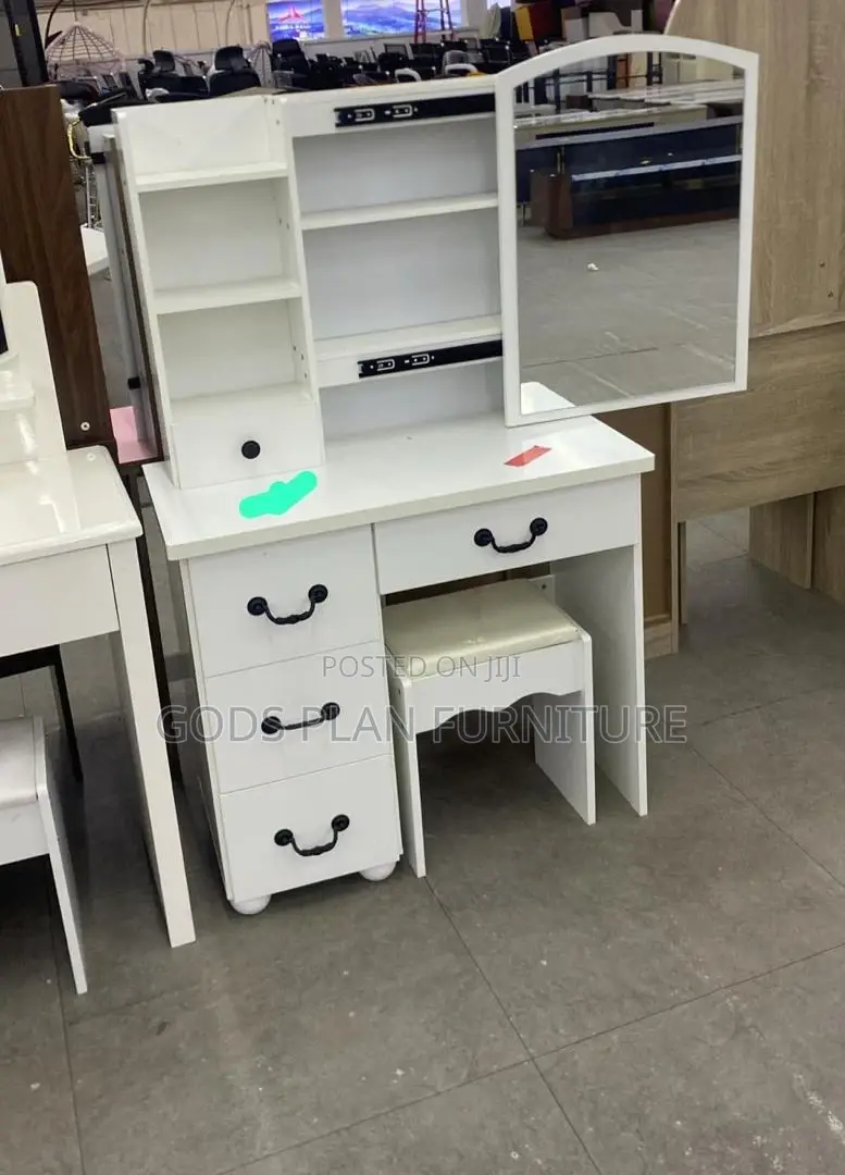 Slide Dressing Mirror