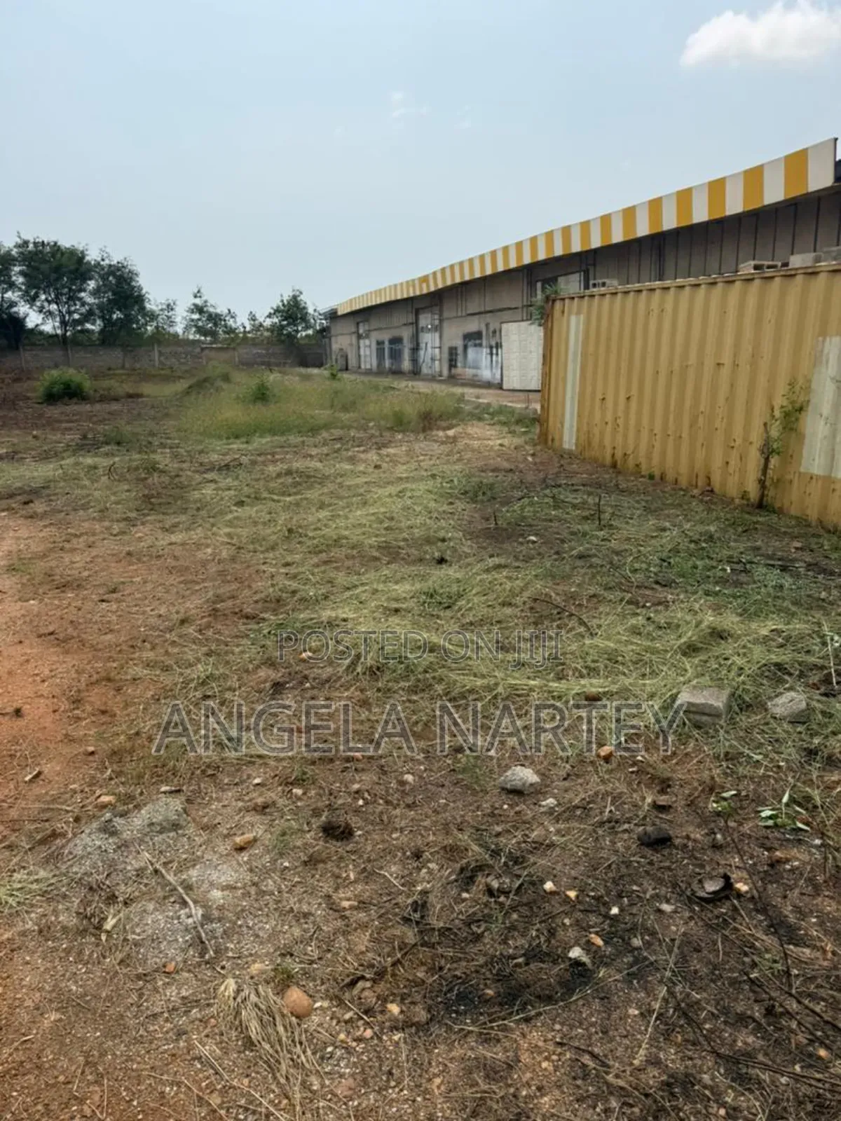 1450 Square Meter Warehouse for Sale at Spintex