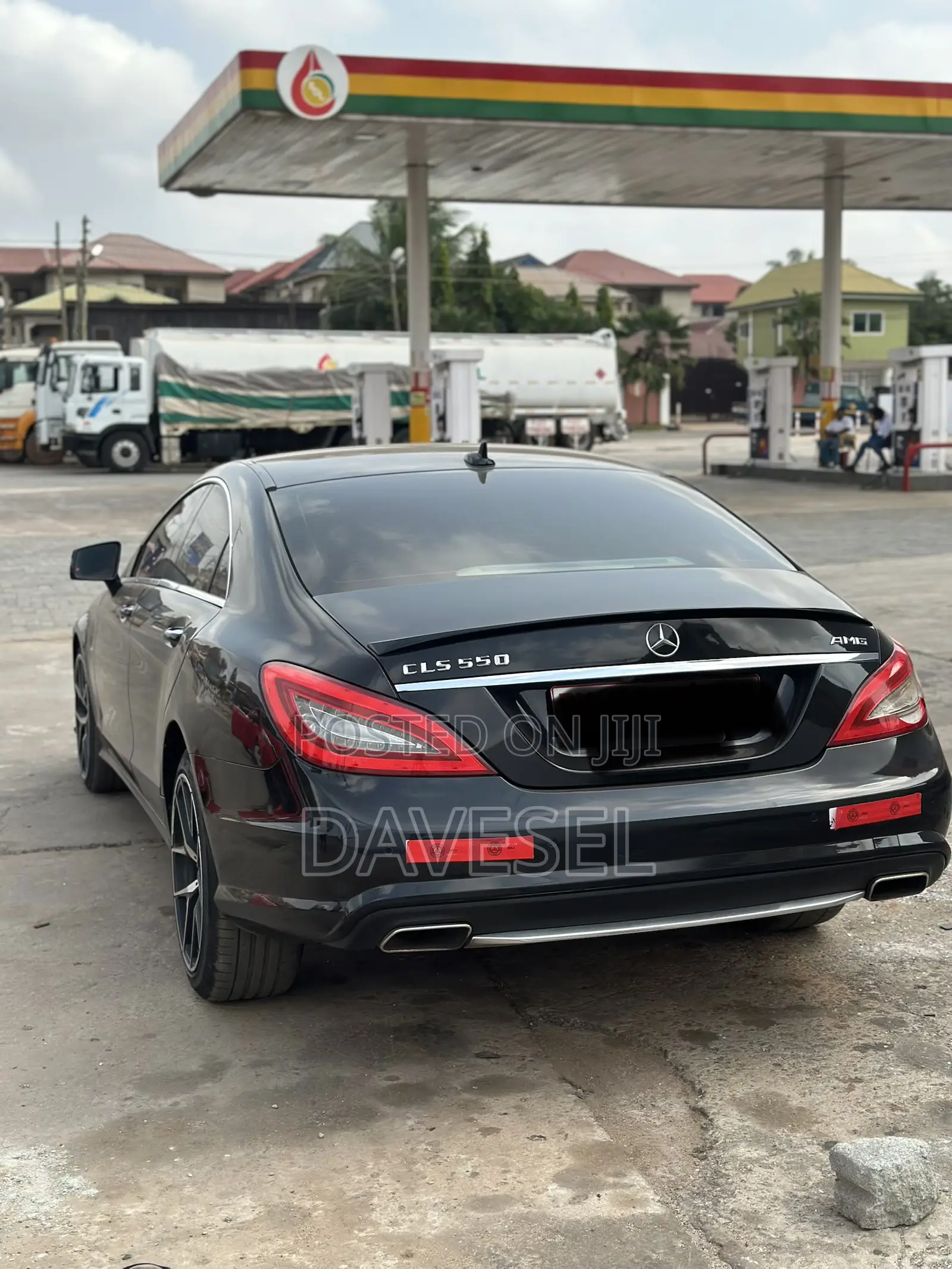 Mercedes-Benz E300 2011 Black