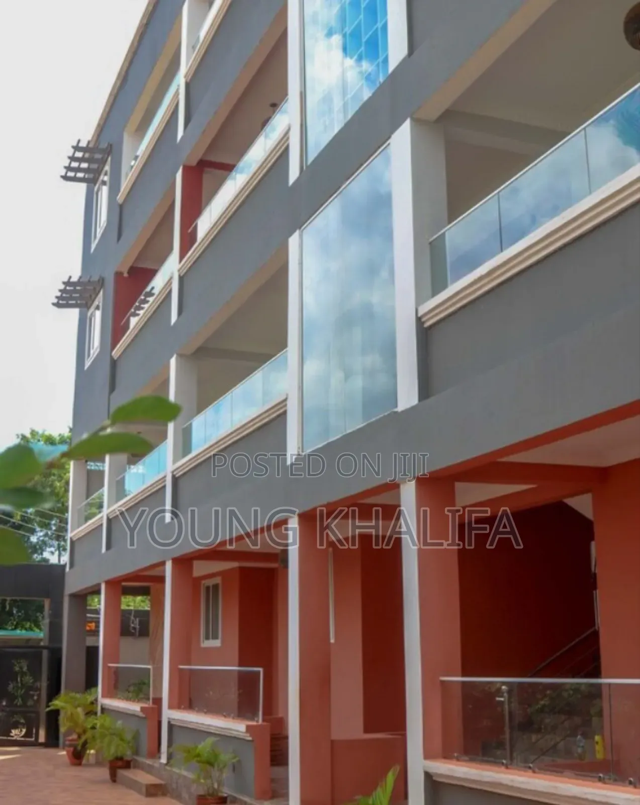 Studio Finished Apartment Available East Airport