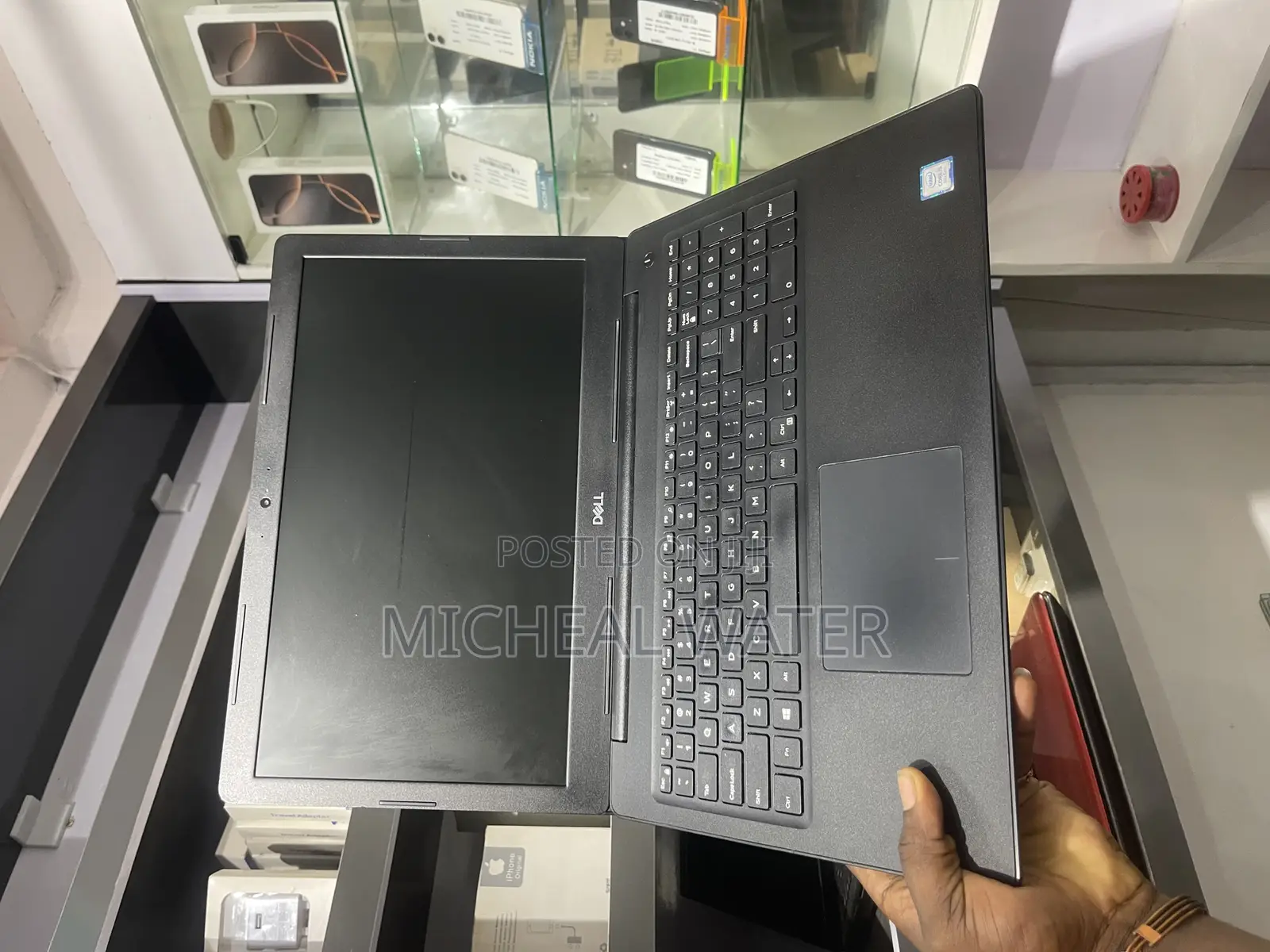 Laptop Dell Latitude 3590 16GB Intel Core i5 HDD+SSD 256GB