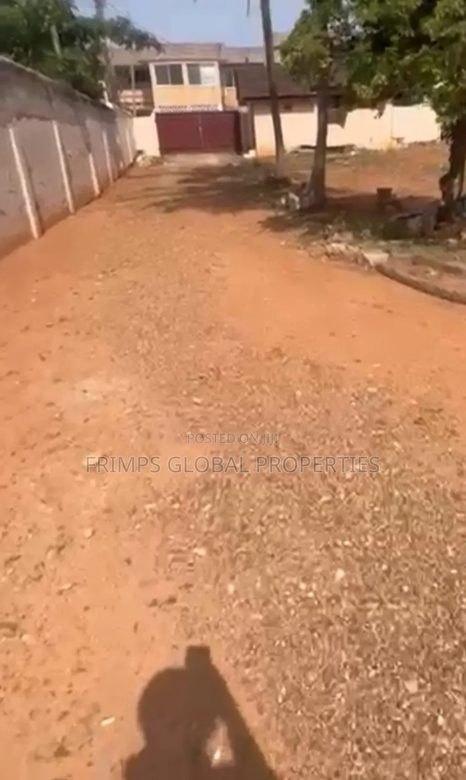 2 Plots With Old Building at Tesano. Bm