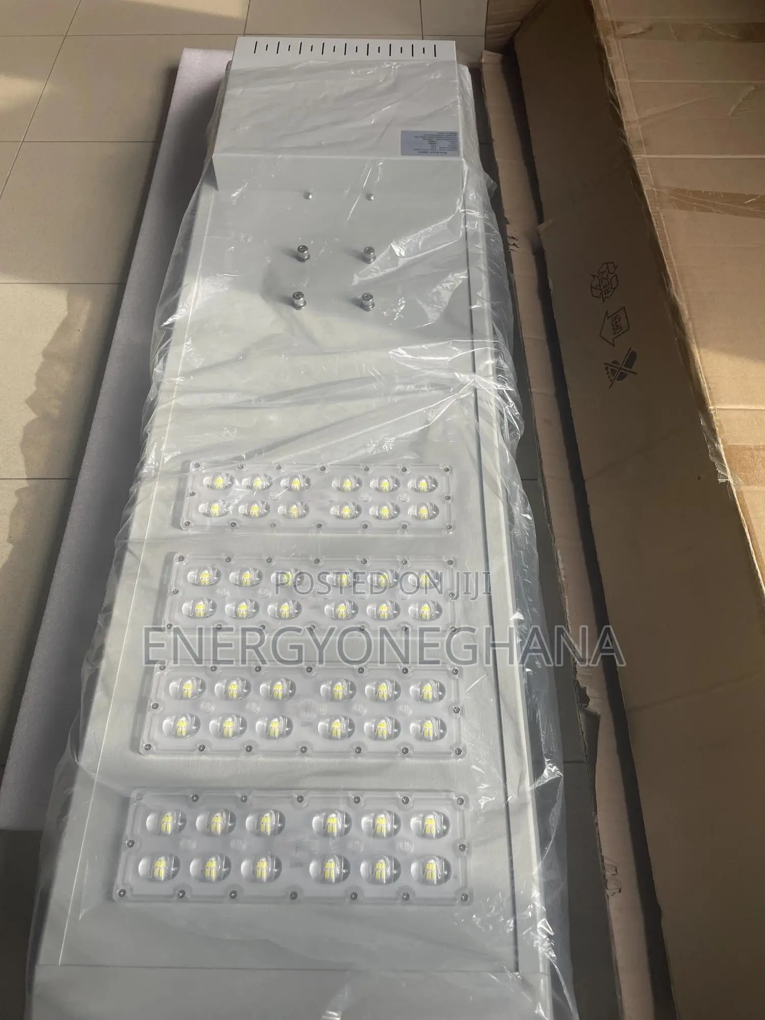 240watt Solar Street Light