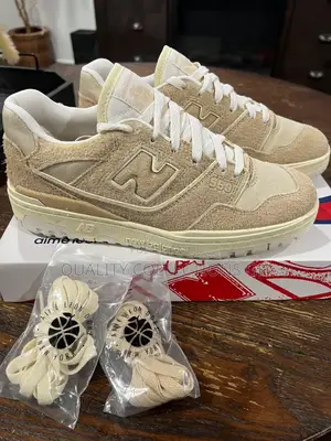New Balance Cream 550