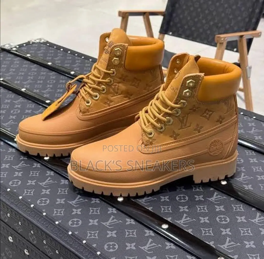 Black’S Sneakers