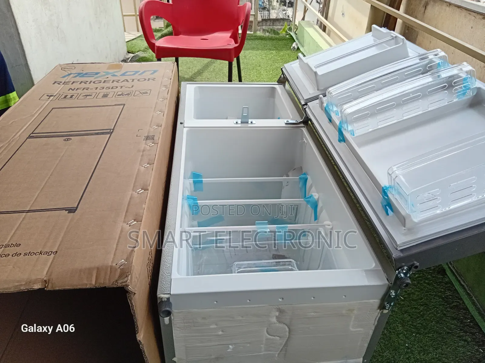 Nexon 108l Compact Refrigerator With Toughened Glass Shelves