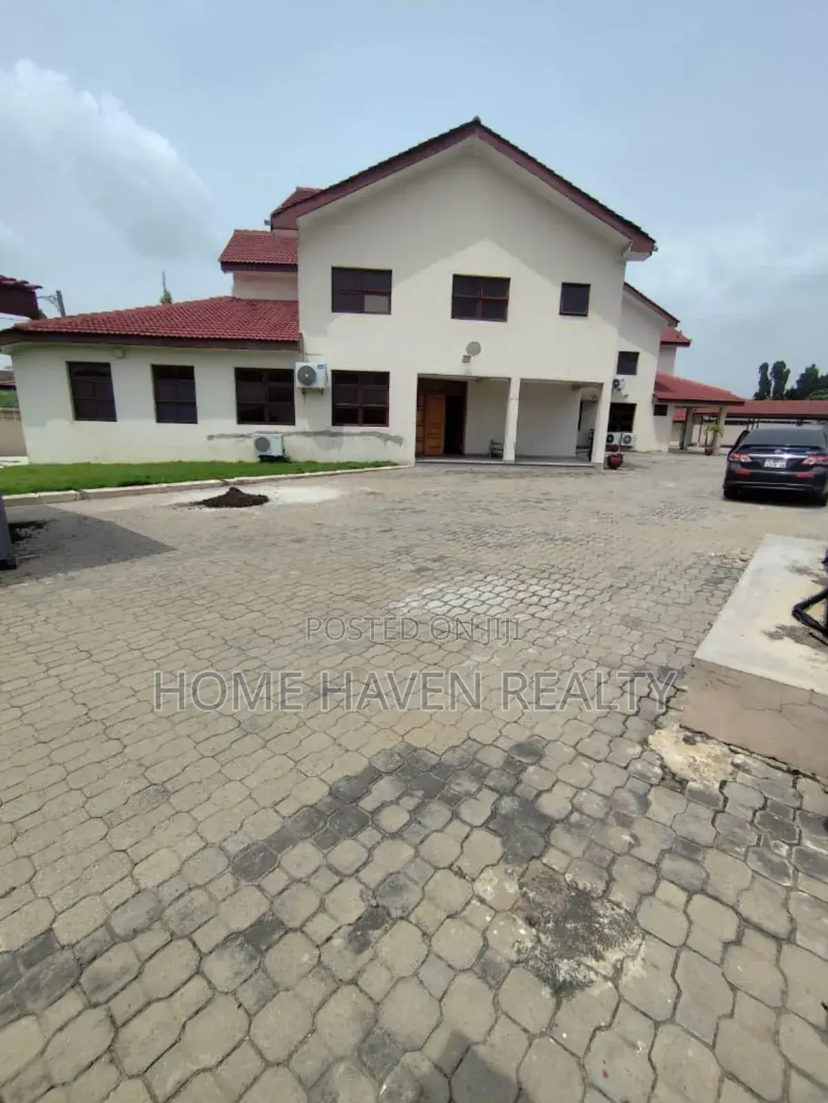 15bdrm House in Roman Ridge for rent