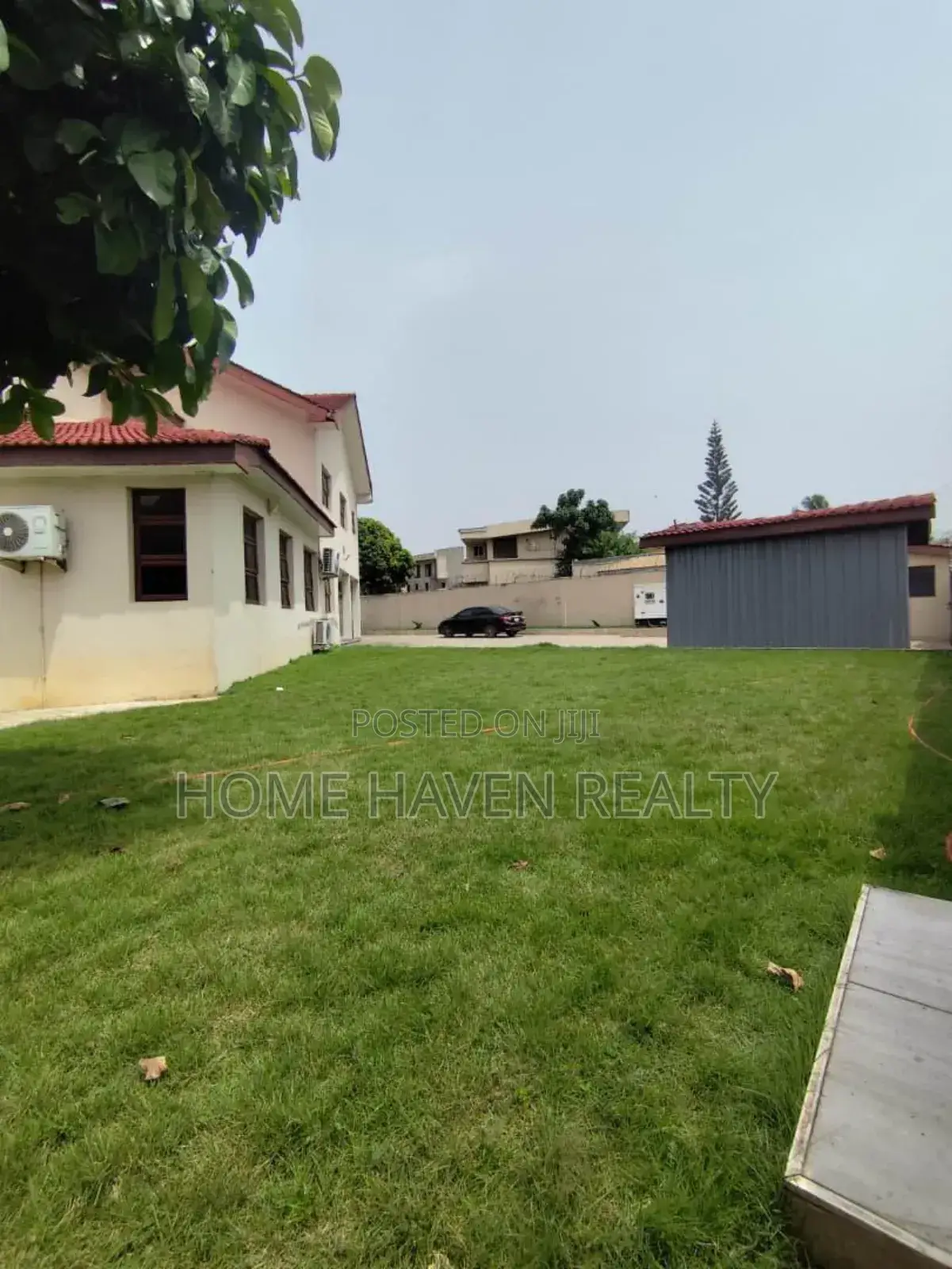 15bdrm House in Roman Ridge for rent