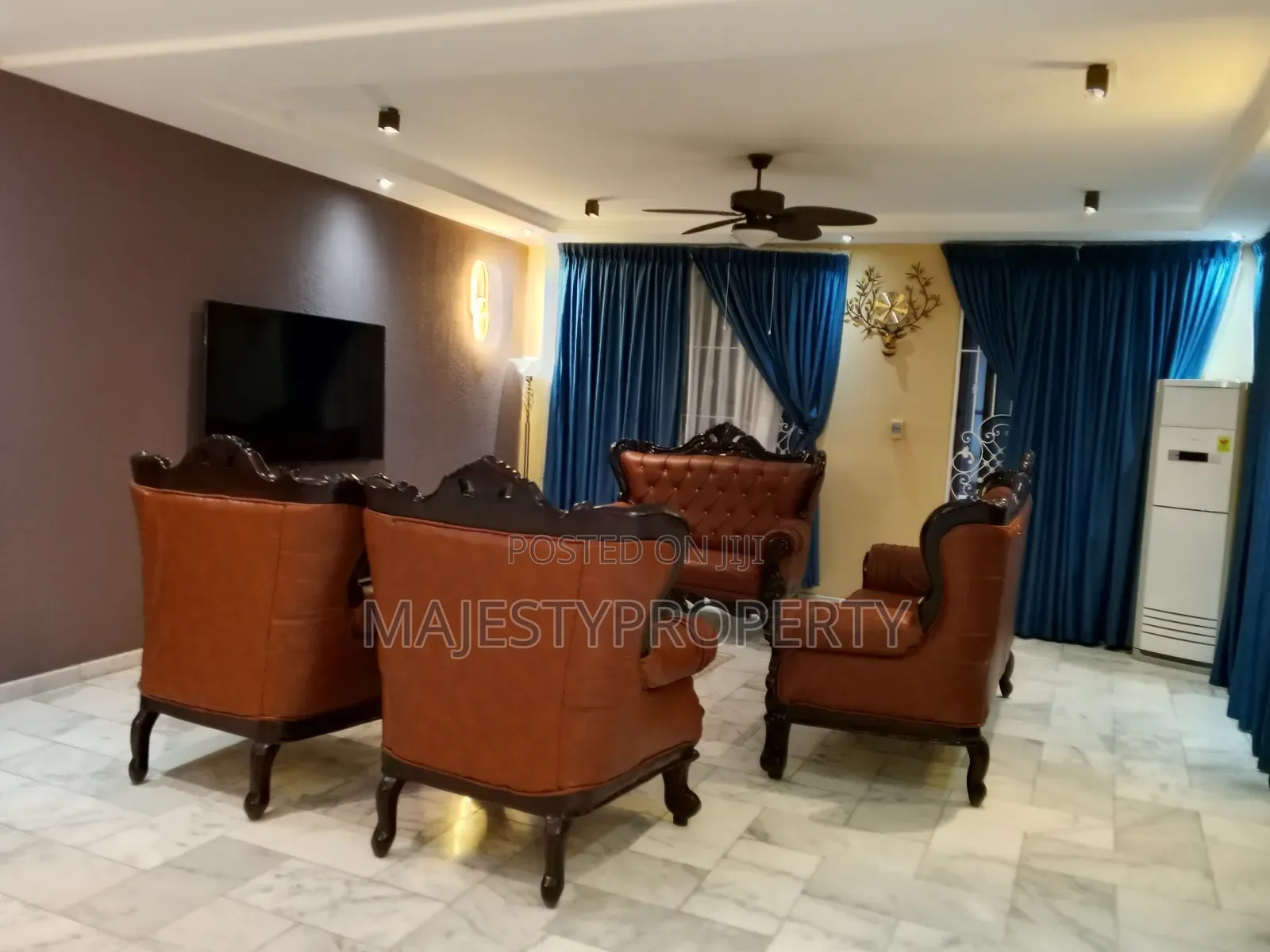 5bdrm Townhouse / Terrace in Community 18, Spintex for rent