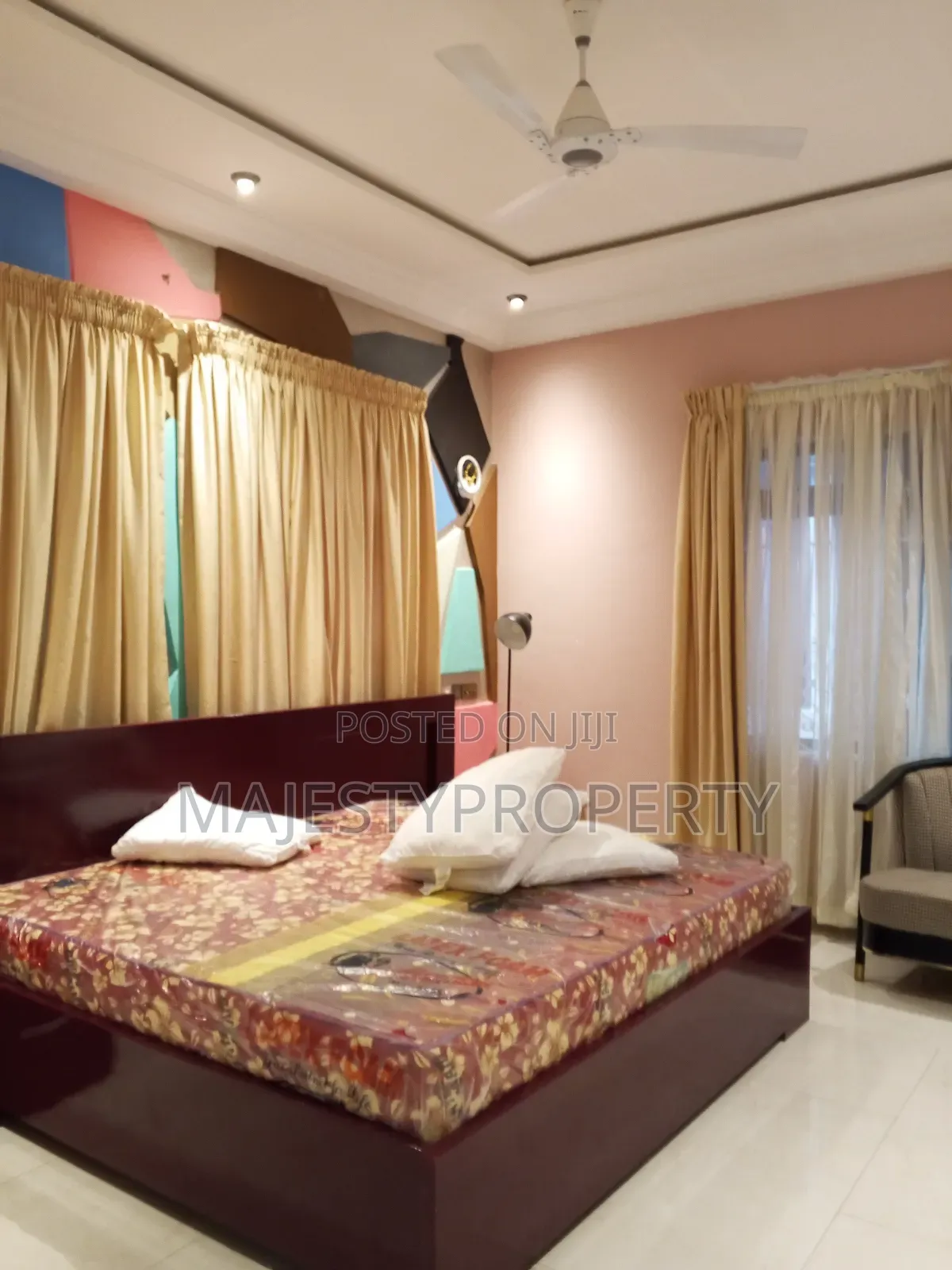 5bdrm Townhouse / Terrace in Community 18, Spintex for rent