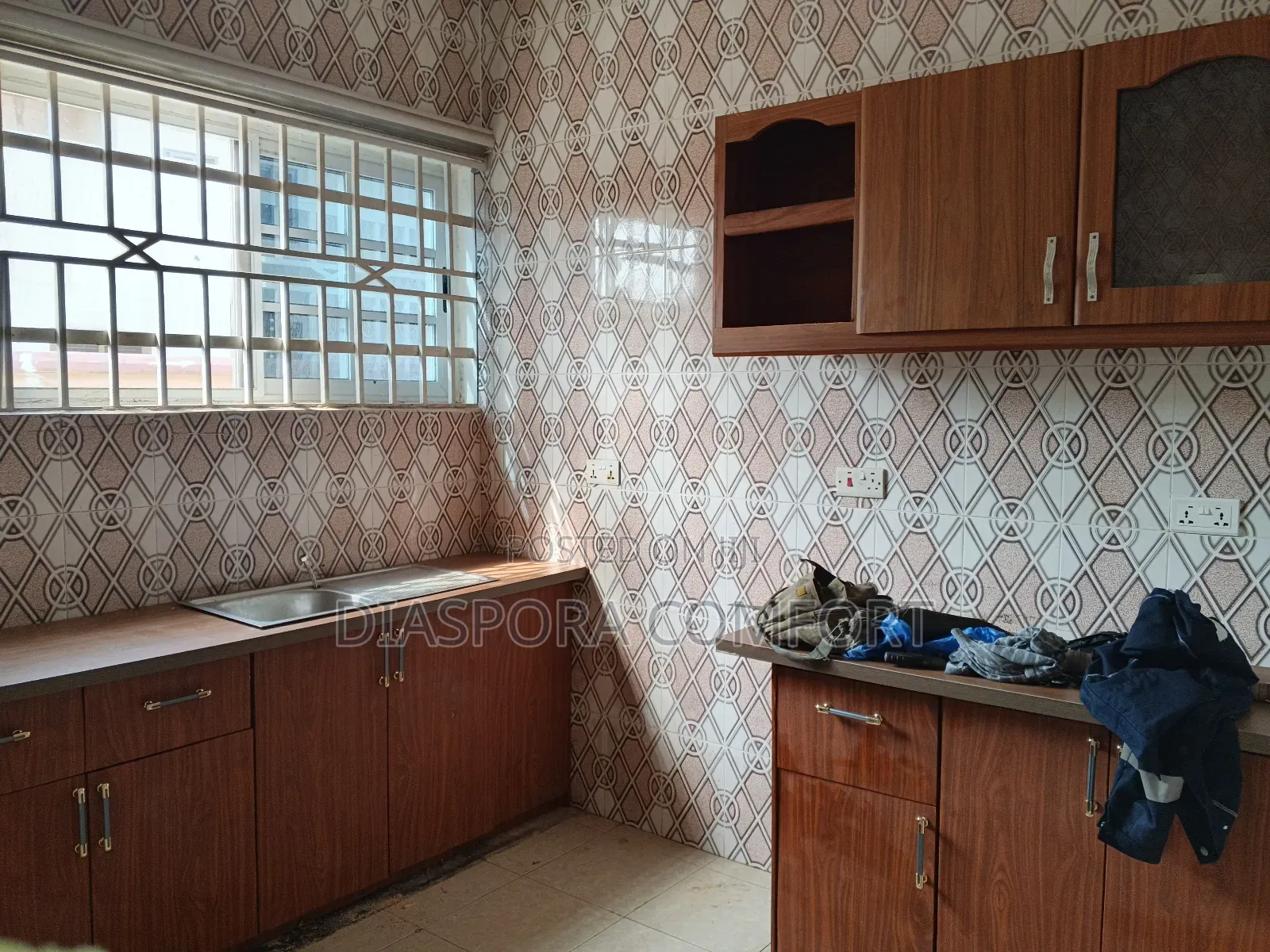 3bdrm House in Ya Estates, Oyarifa for rent