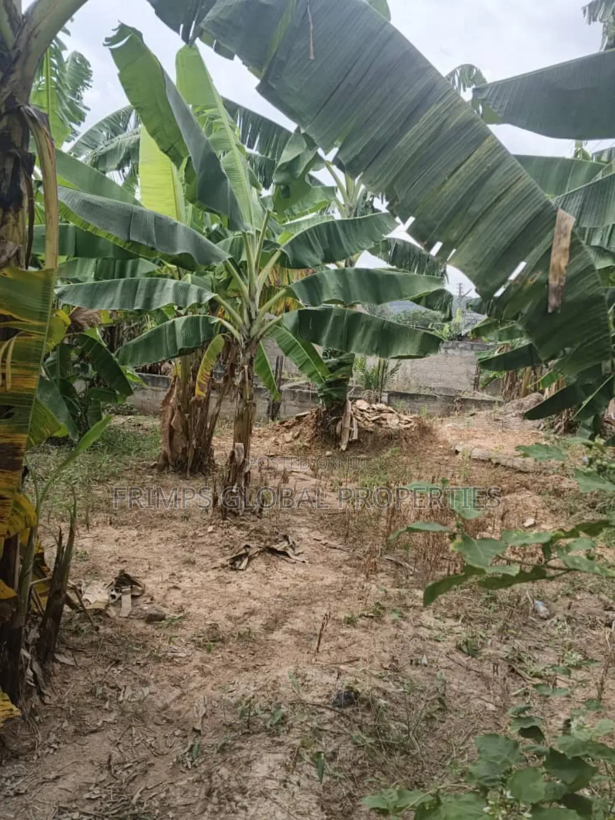 Land With 2 Bedrm Footing at Teiman. Oyarifa. Bap