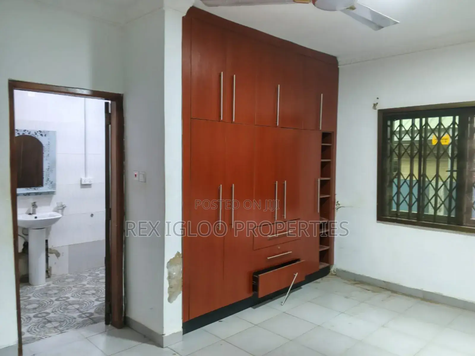 4bdrm House in Kwabenya Franco, Accra Metropolitan for rent