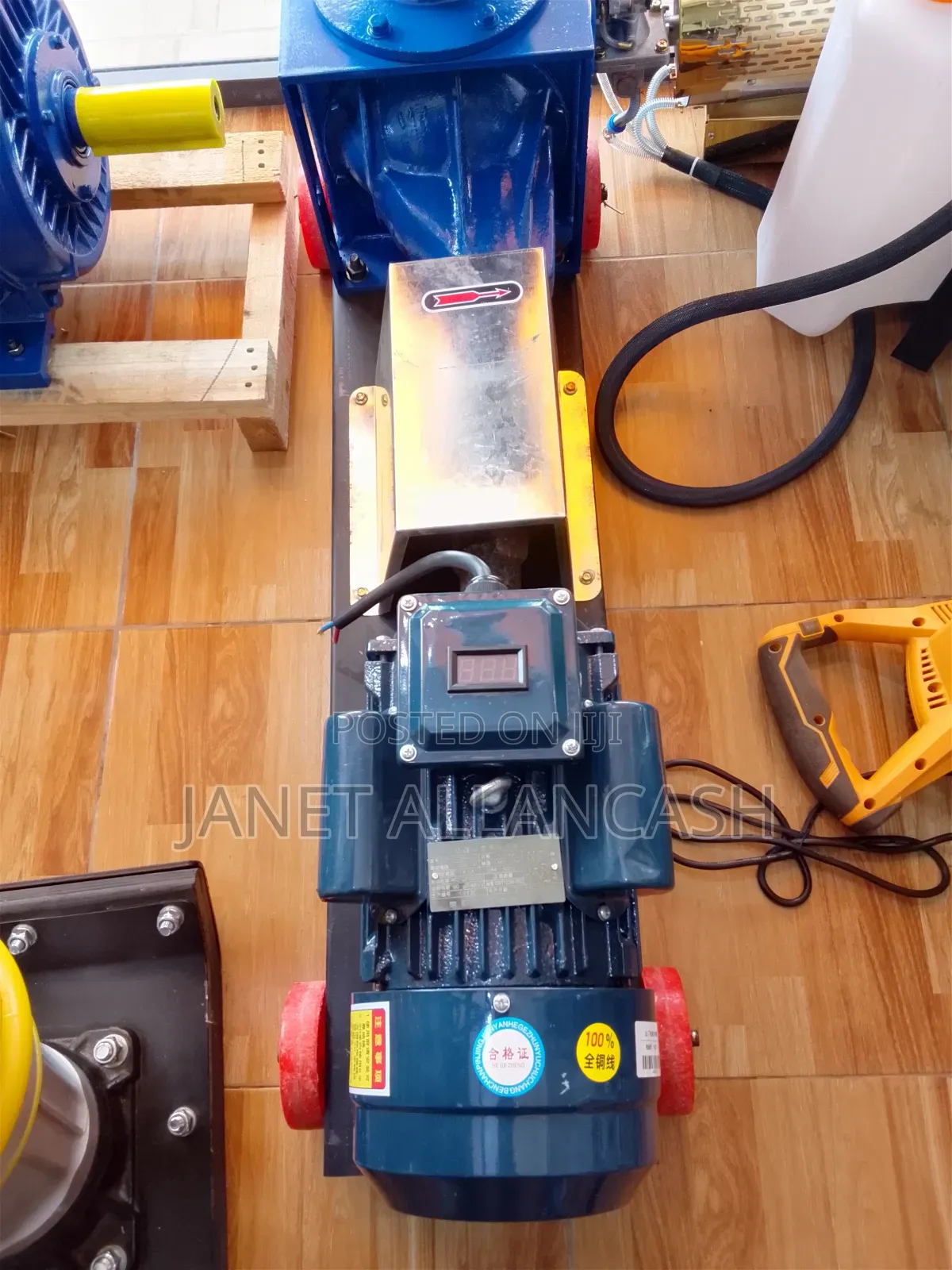 Tellet Grinder