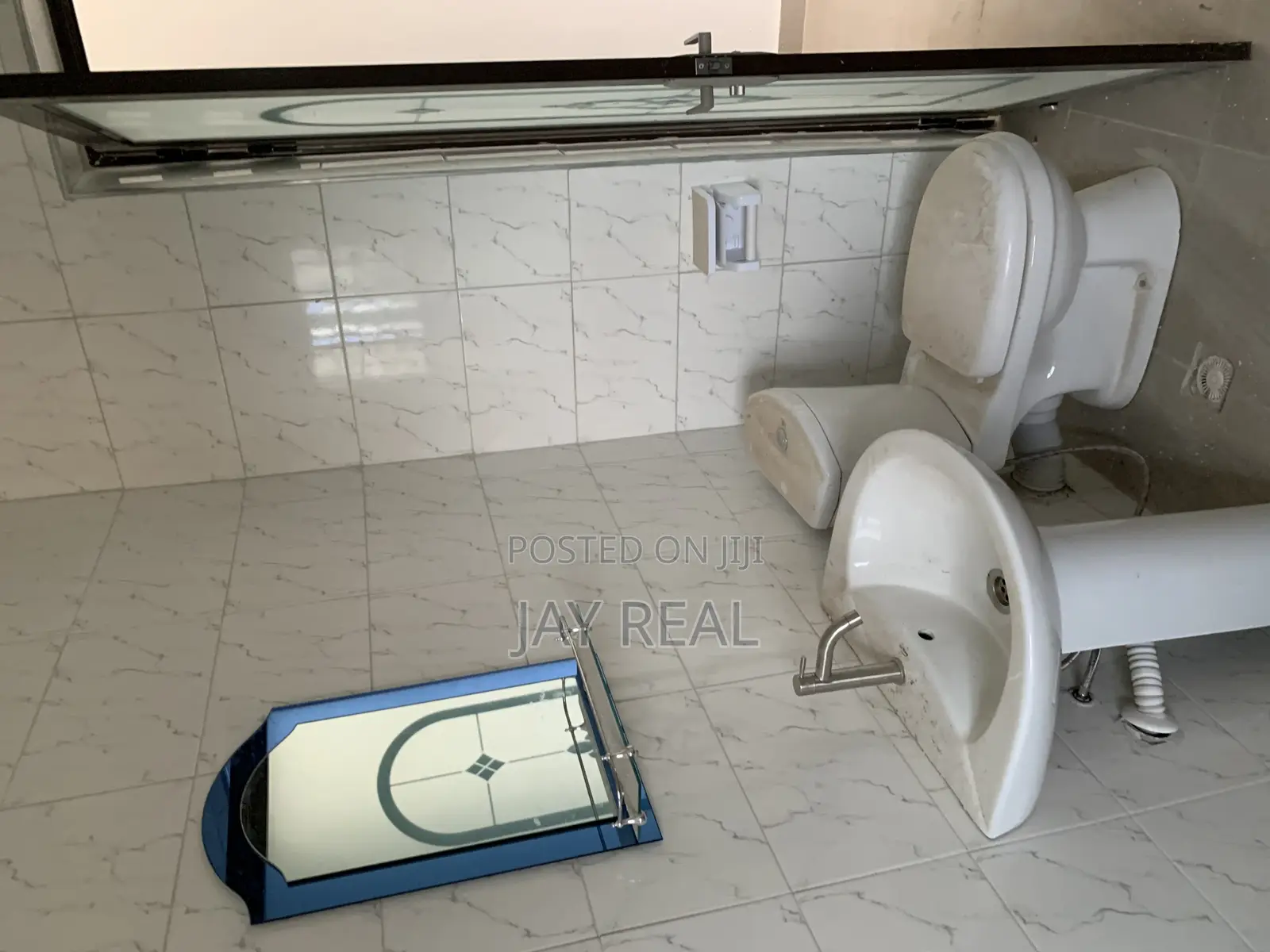 2bdrm Apartment in Jayreal Estates, Kasoa for rent