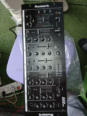 Numark Cm200 Dj Mixer