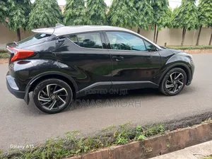 Toyota C-HR Limited 2021 Black