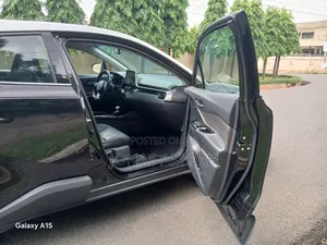 Toyota C-HR Limited 2021 Black