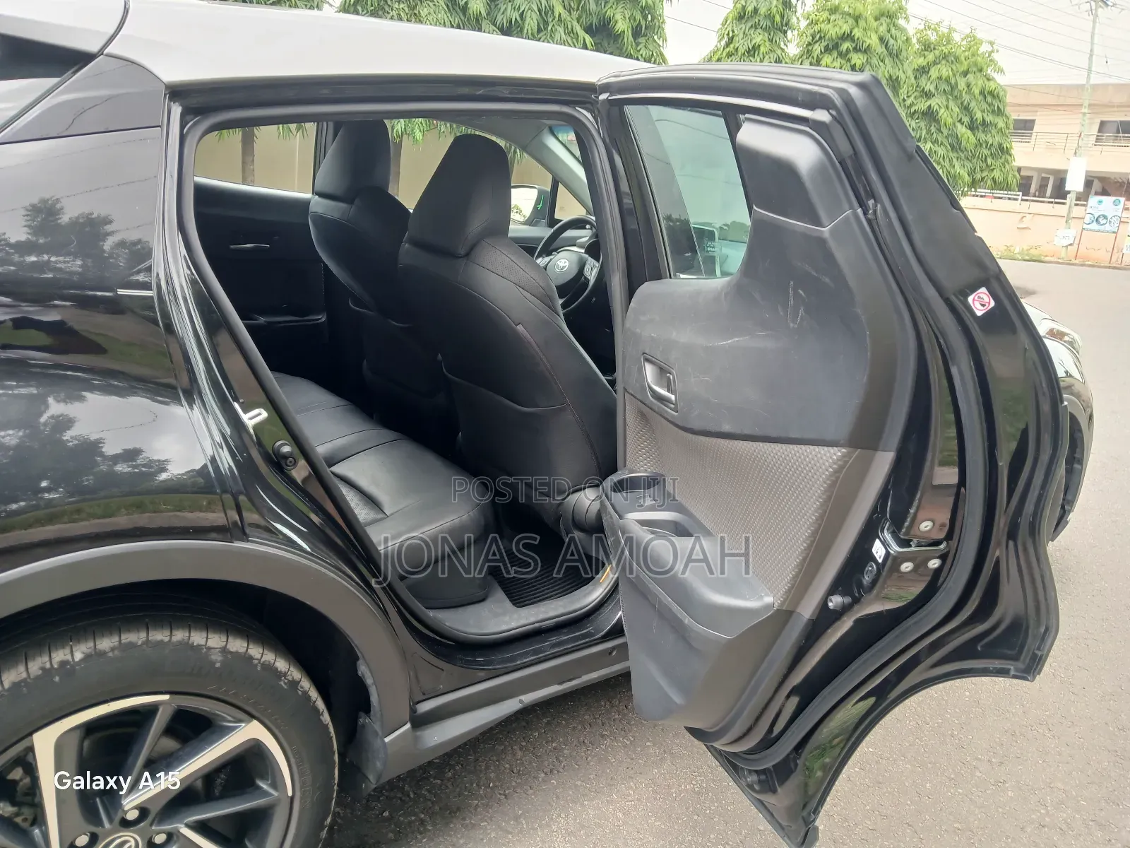 Toyota C-HR Limited 2021 Black