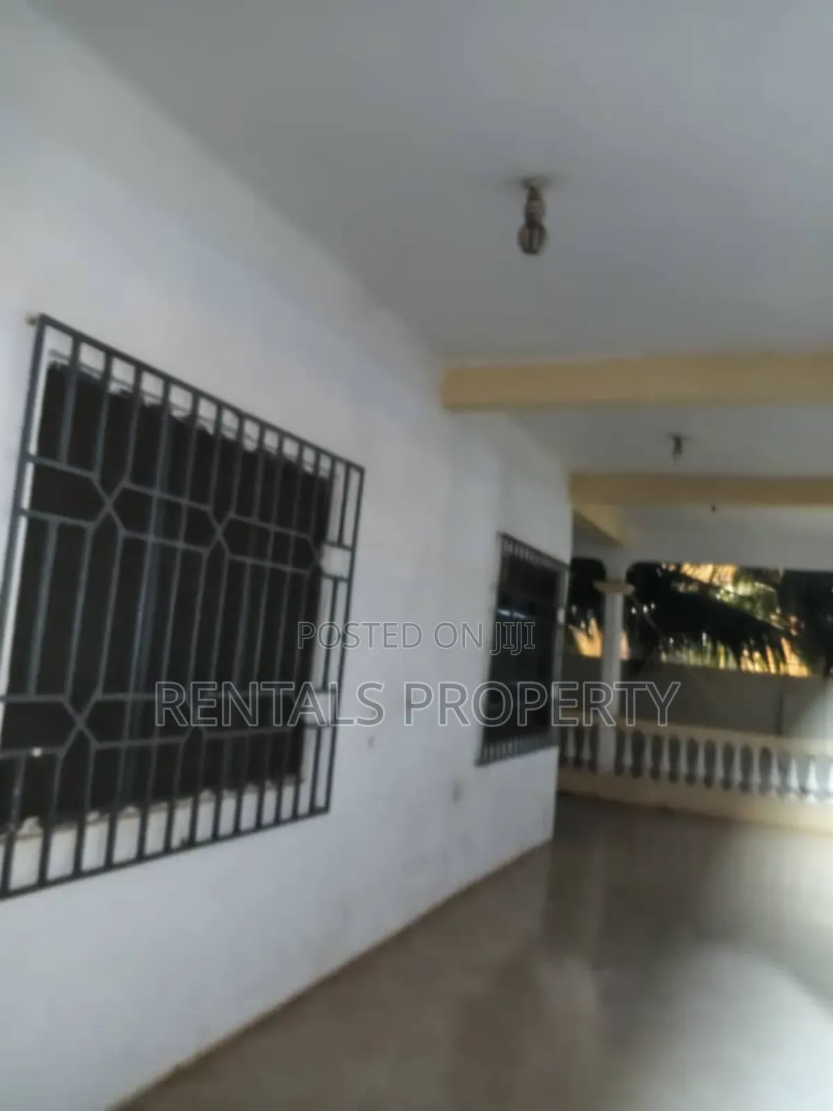 6bdrm Mansion in Amrahia for rent