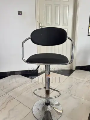 Swivel Bar Stool