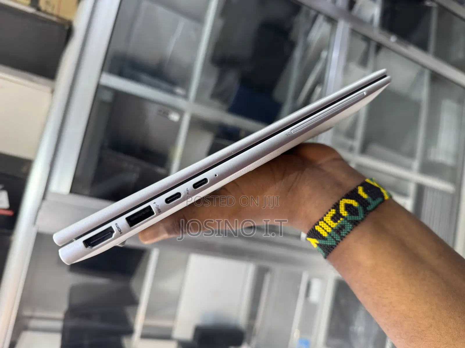 Laptop HP EliteBook 830 G9 16GB Intel Core i5 SSD 256GB