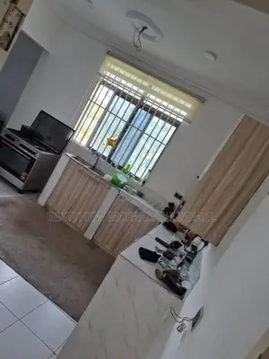 5bdrm House in Beautiful House, Cape Coast Metropolitan for sale