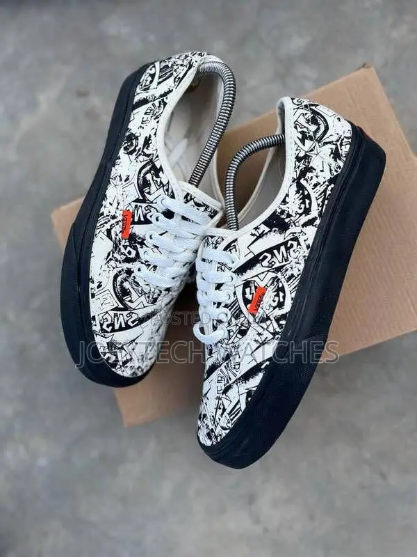 Vans Sneakers