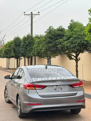 Hyundai Elantra 2018 Gray