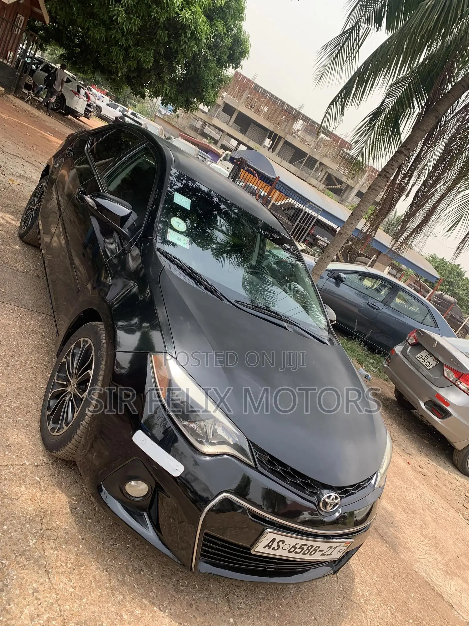 Toyota Corolla LE ECO Premium (1.8L 4cyl CVT) 2016 Black