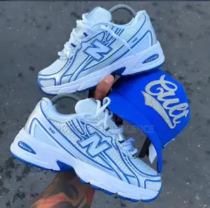 New Balance 740 Sneakers