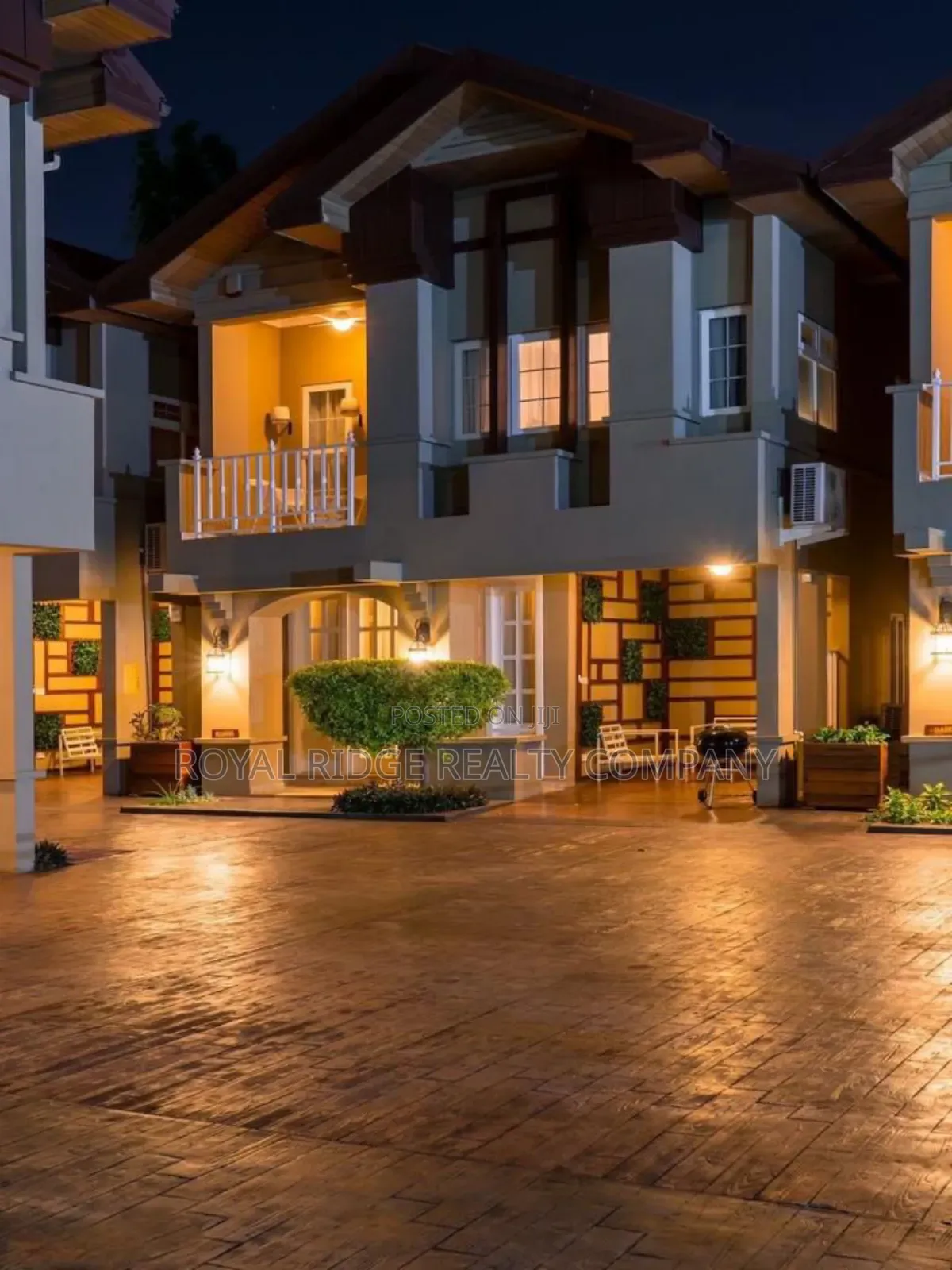 Furnished 3bdrm Townhouse / Terrace for rent