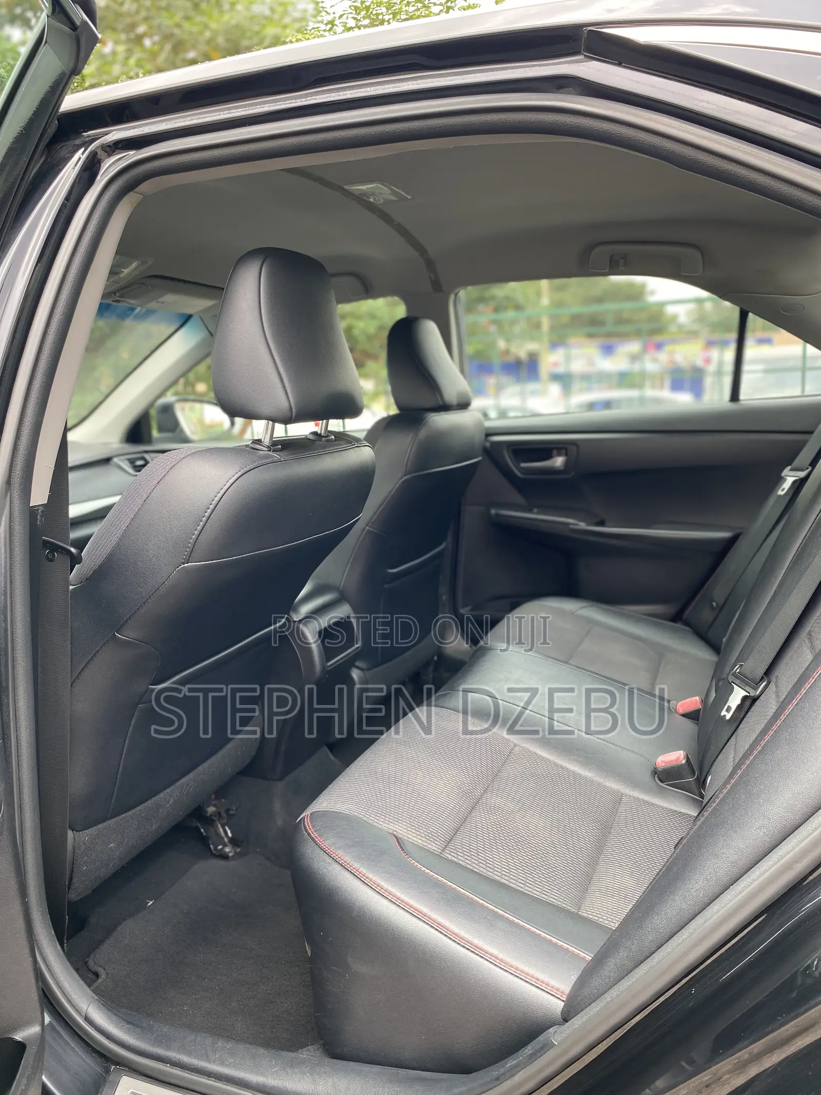 Toyota Camry SE 4dr Sedan (2.5L 4cyl 6A) 2017 Black