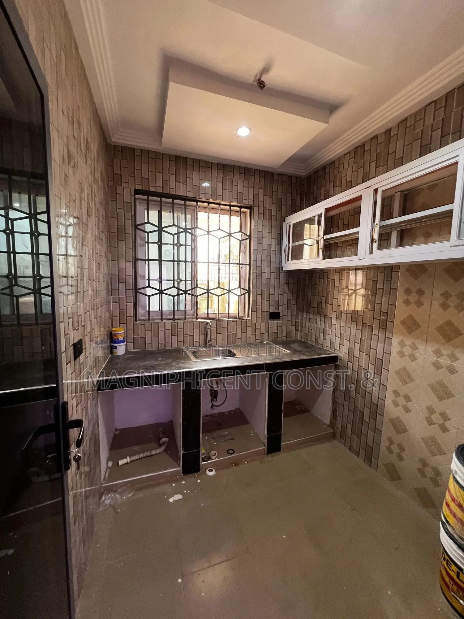 1bdrm Apartment in Lakeside Estates, Ashaley Botwe for rent
