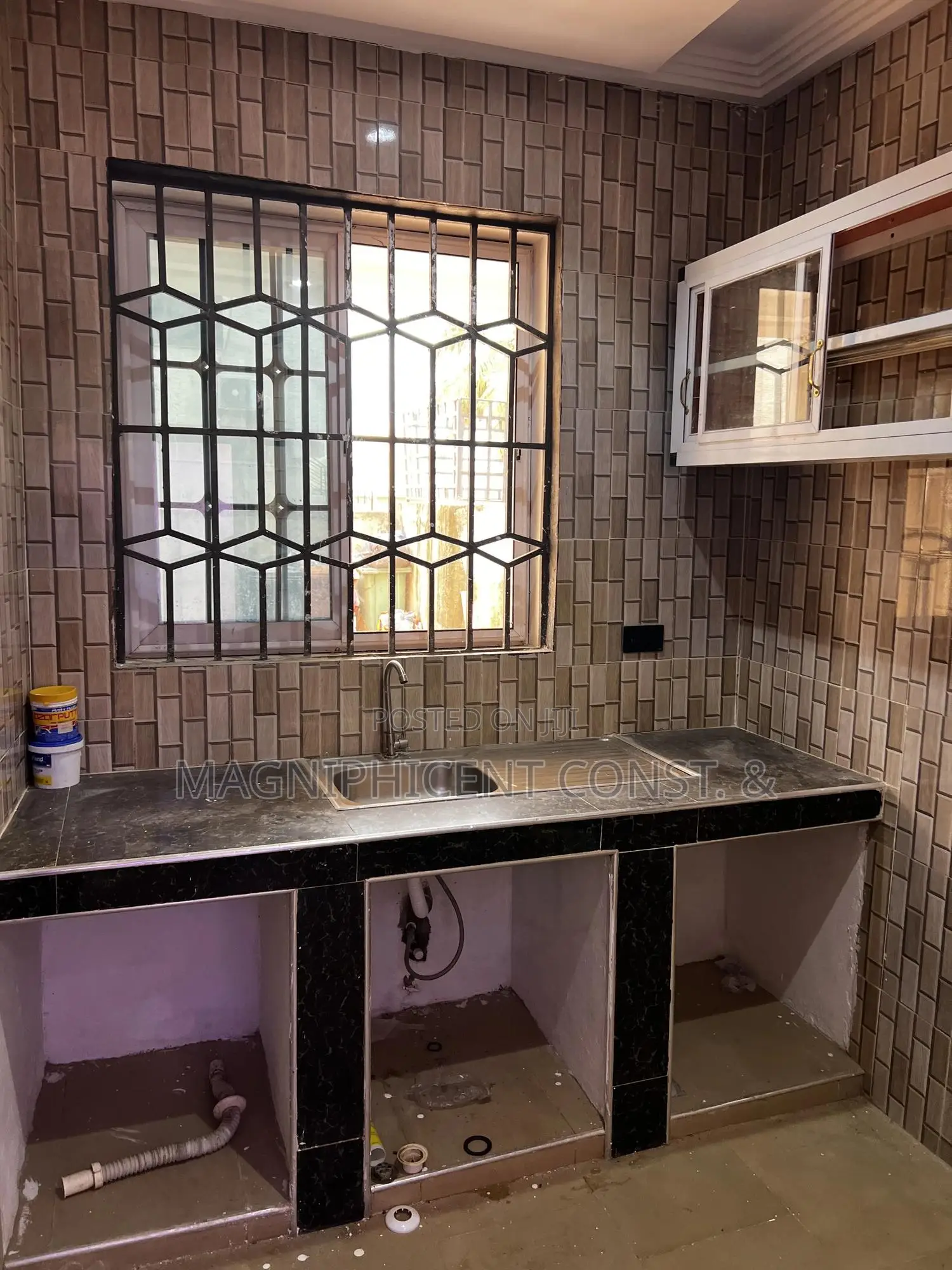 1bdrm Apartment in Lakeside Estates, Ashaley Botwe for rent