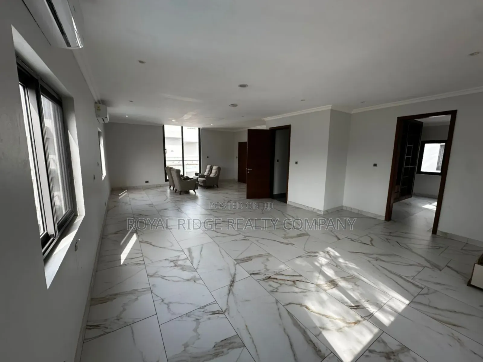 Furnished 4bdrm House in Airport Residential, Accra Metropolitan