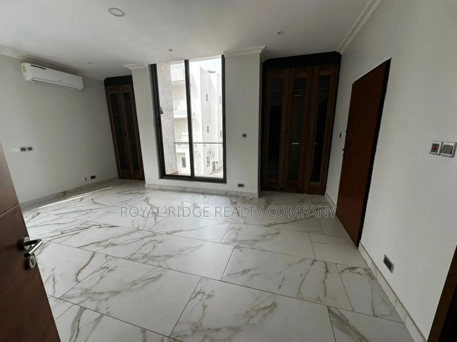 Furnished 4bdrm House in Airport Residential, Accra Metropolitan