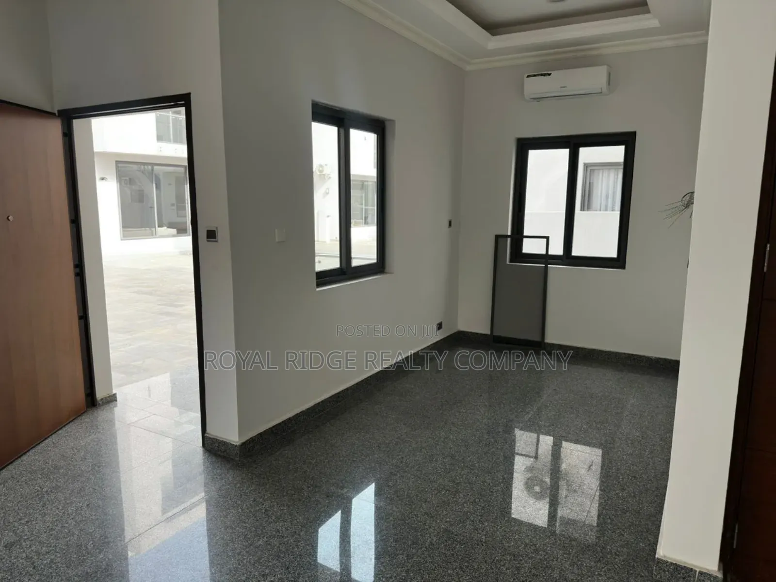 Furnished 4bdrm House in Airport Residential, Accra Metropolitan
