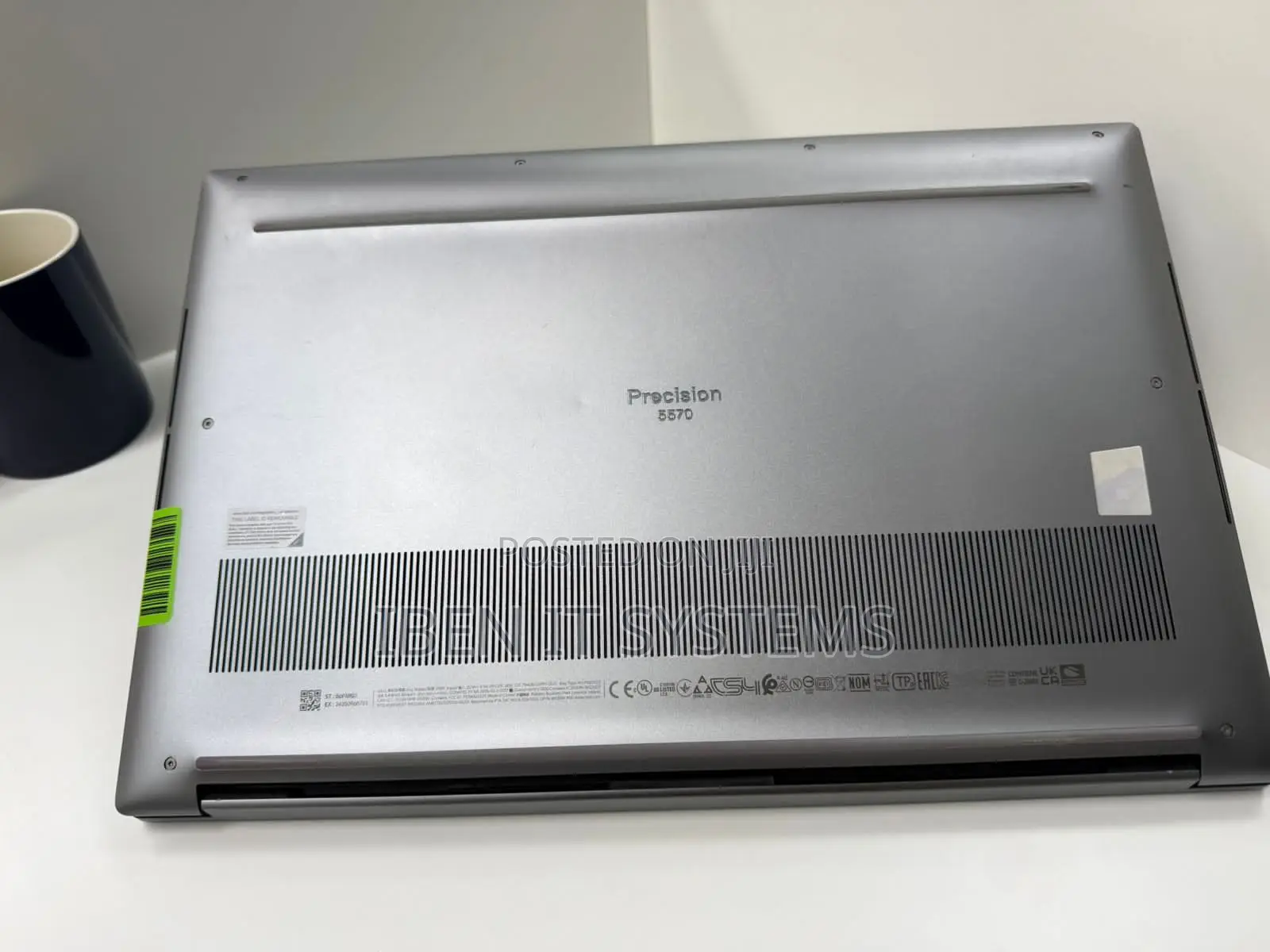 Laptop Dell Precision 5570 32GB Intel Core i9 SSD 1T