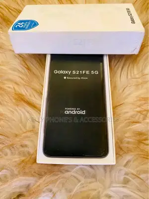 New Samsung Galaxy S20 FE 5G 256 GB Black