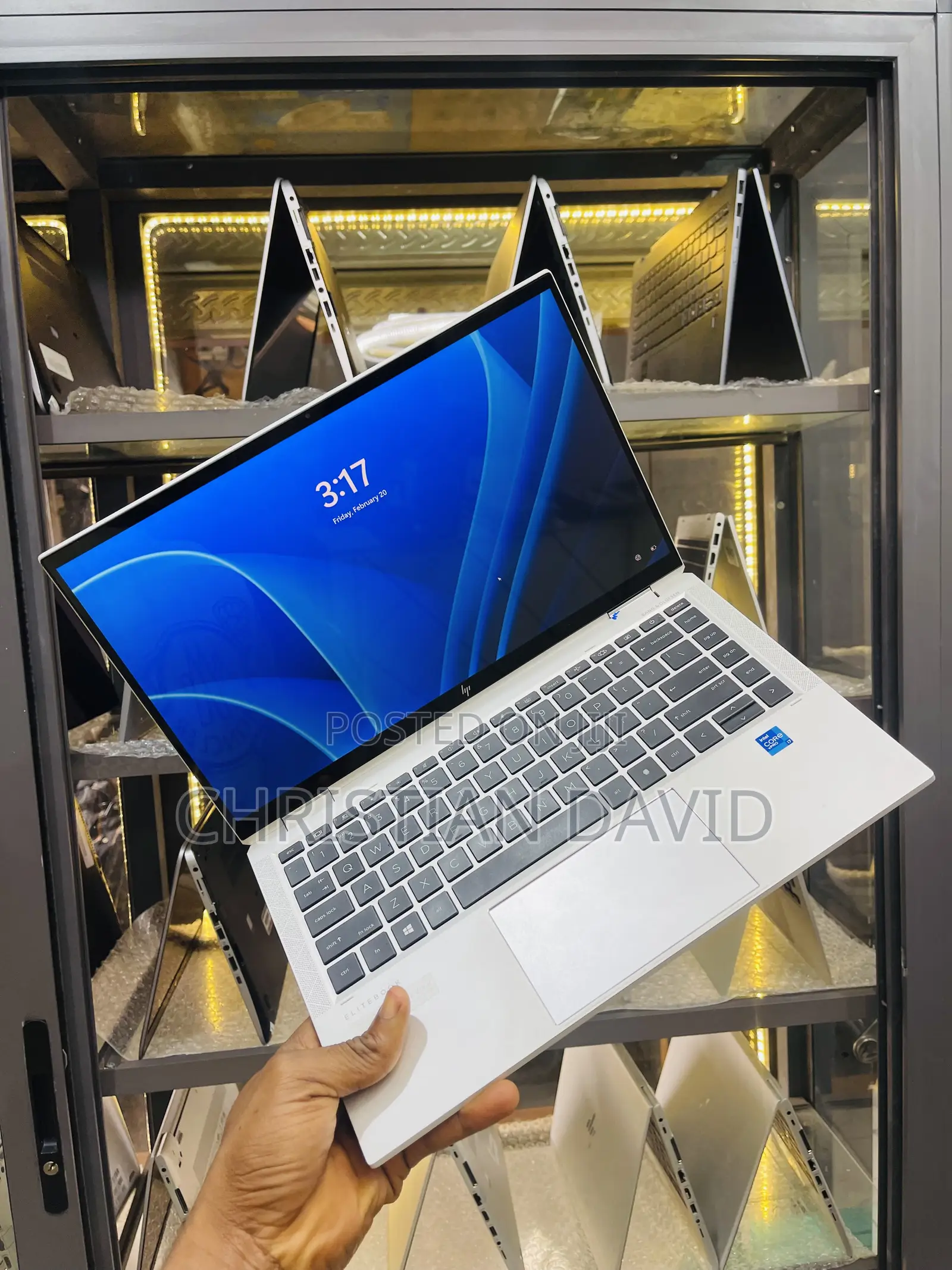 Laptop HP EliteBook 1040 G8 16GB Intel Core i7 SSD 512GB